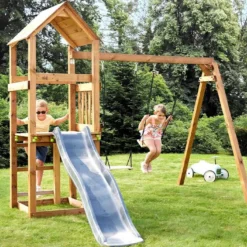 Aire De Jeux En Bois Soulet Avec Balançoires Et Toboggan – Nouméa