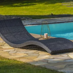 Bain De Soleil En Aluminium Et Résine Tressée Cancun (2 Coloris)