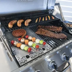 Barbecue Au Gaz En Acier Evolution – 4 Brûleurs Et 1 Brûleur Latéral -Jardelix Soldes Magasin barbecue au gaz sur chariot 1