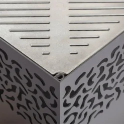 Braséro Barbecue En Acier Cube Small 75 X 45 Cm + Grille De Cuisson -Jardelix Soldes Magasin brasero barbecue acier noir cube 75x45cm 1