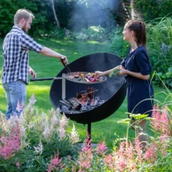 Braséro Barbecue En Acier Lune 100 Cm + Grille De Cuisson -Jardelix Soldes Magasin brasero barbecue acier noir lune 100cm