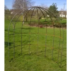 Demi-gloriette De Jardin En Fer Forgé