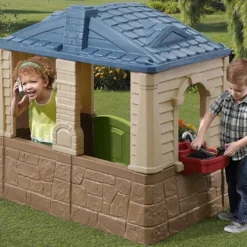 Step2 Cabane Pour Enfant En Plastique Toute Equipée – Happy Home -Jardelix Soldes Magasin maison enfant cabane jardin plastique equipee step2 3