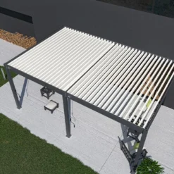 Pergola Bioclimatique Ombréa En Aluminium 4 X 6 M Adossée - Anthracite 13 Pergola Bioclimatique Ombréa En Aluminium 4 X 6 M Adossée - Anthracite -Jardelix Soldes Magasin pergola bioclimatique adossee 4x6 aluminium anthracite ombrea 15 729520 toiture blanche