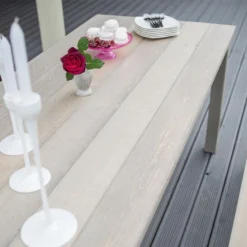 Table De Jardin En Bois Huilé 178 Cm + 2 Bancs – Liepaja -Jardelix Soldes Magasin plateau table jardin bois huile lin gris ekju 257059