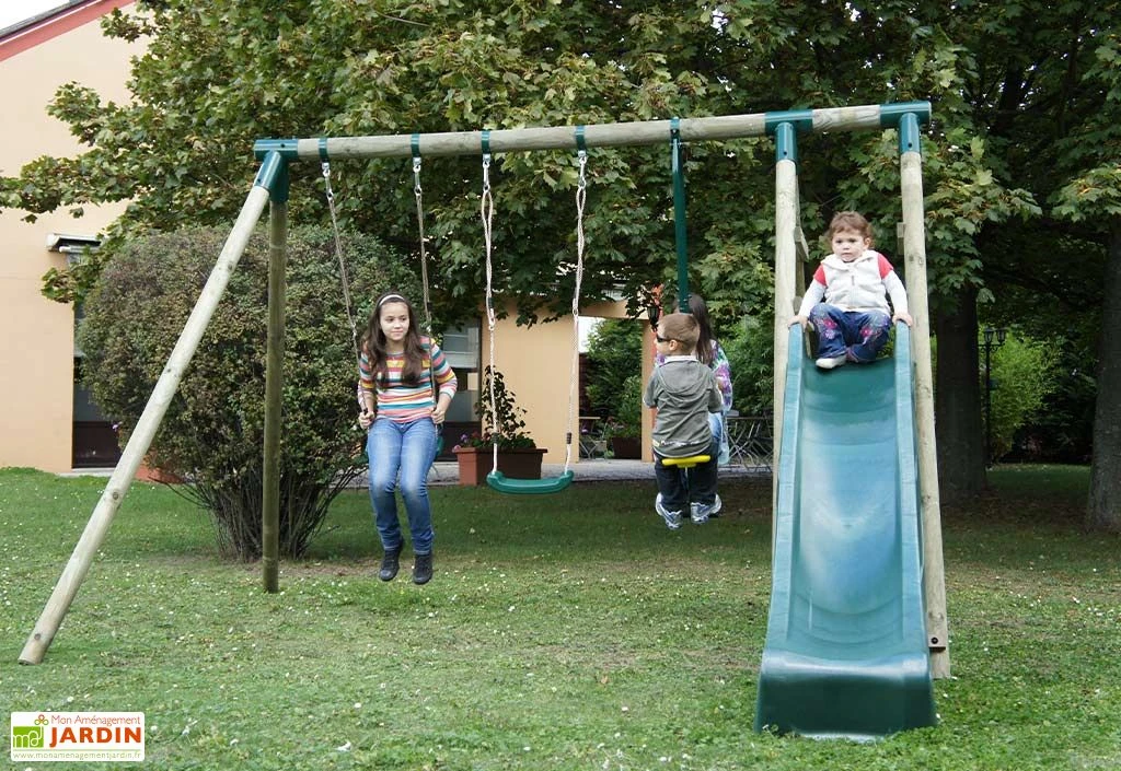 Portique Toboggan Et Balançoires En Bois Comanche 2,30 M 5 Portique Toboggan Et Balançoires En Bois Comanche 2,30 M – Image 3