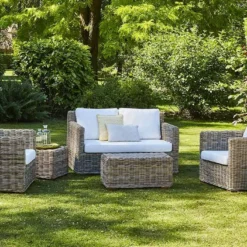 Salon De Jardin En Kubu 4/5 Places – 2 Tables, 1 Canapé Et 2 Fauteuils