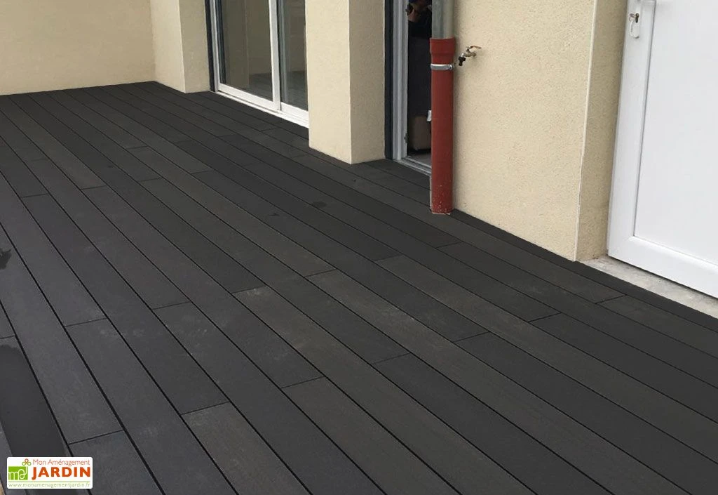 Lames De Terrasse En Composite Pleines Et Réversibles 25 M² 4 Lames De Terrasse En Composite Pleines Et Réversibles 25 M² – Image 2