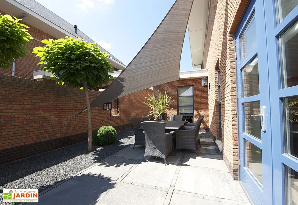 Nesling Voile D’ombrage Triangulaire En Polyéthylène Coolfit – 5 X 7,1 M 7 Nesling Voile D’ombrage Triangulaire En Polyéthylène Coolfit – 5 X 7,1 M – Image 5